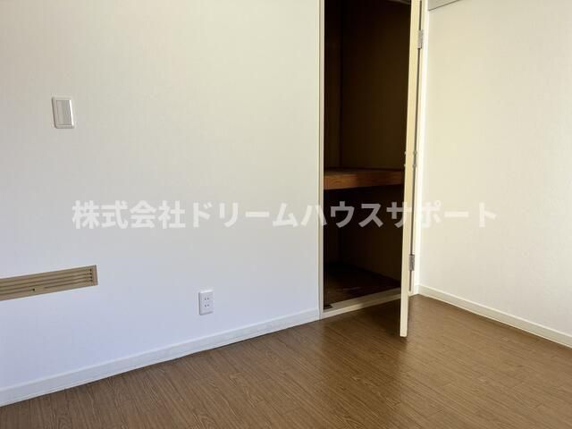 ベッドルーム