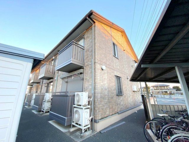 アイリスの外観画像