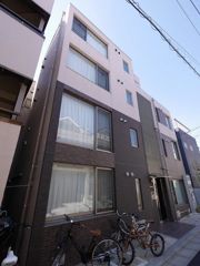 キャッスル・ドマーニの外観画像