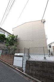 レオパレスルミエール馬場の外観画像