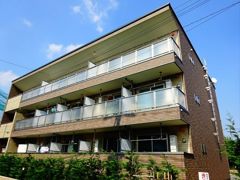 シュトラール赤堤の外観画像