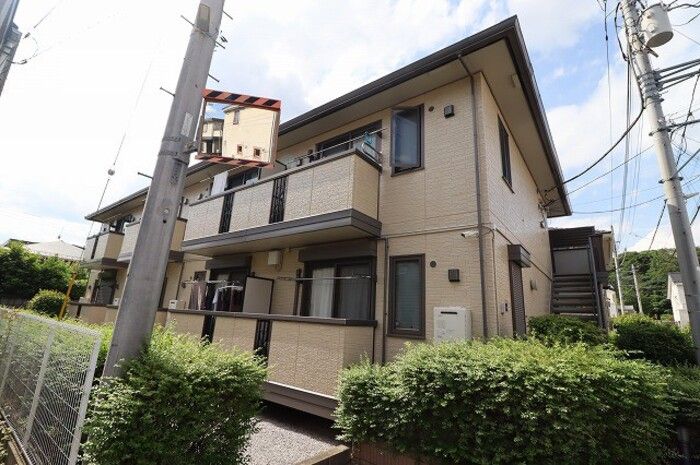 シャルメゾン C棟の外観画像