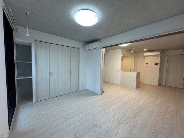 ベッドルーム