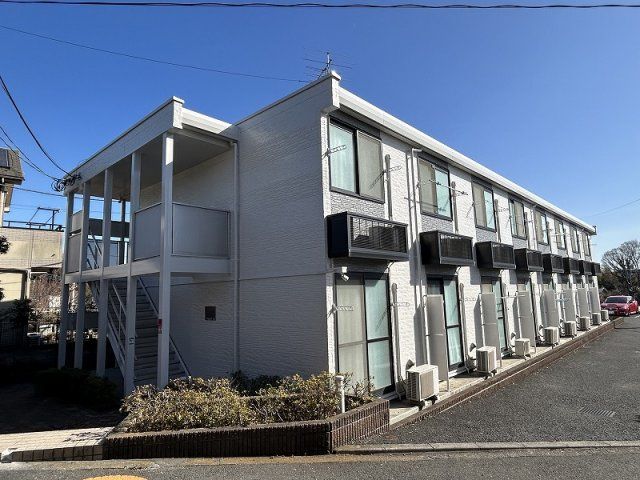 レオパレスピエールの外観画像