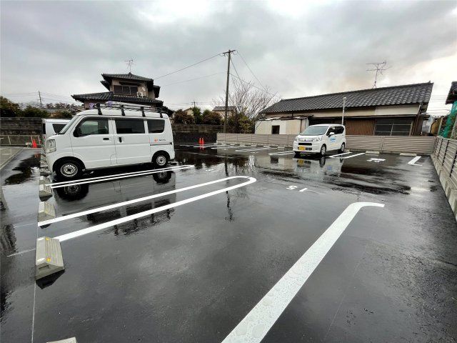 ゲオ直方店(2930m)