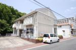 コーポロイヤル飛鳥の外観