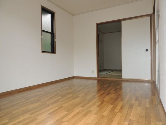 ベッドルーム