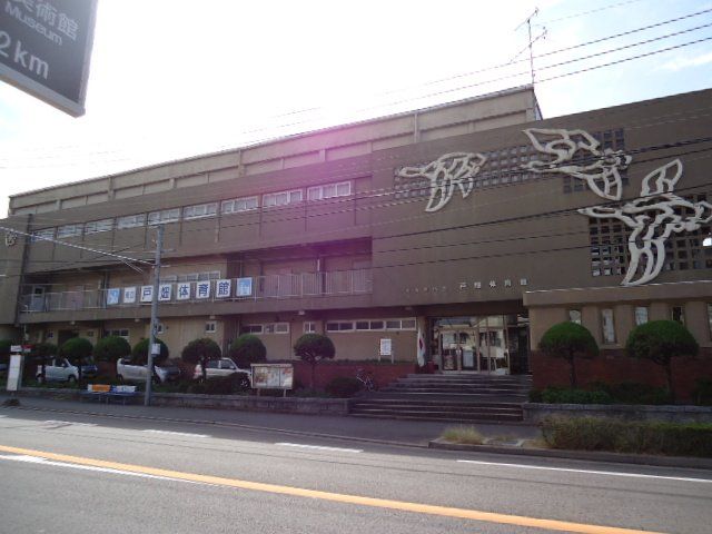 近くに施設あり