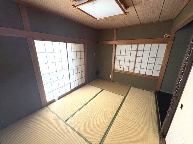 ベッドルーム