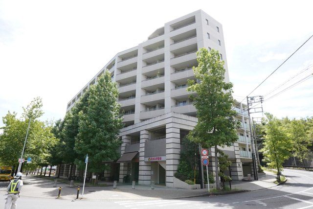 マスターアリーナ新百合ヶ丘の外観画像