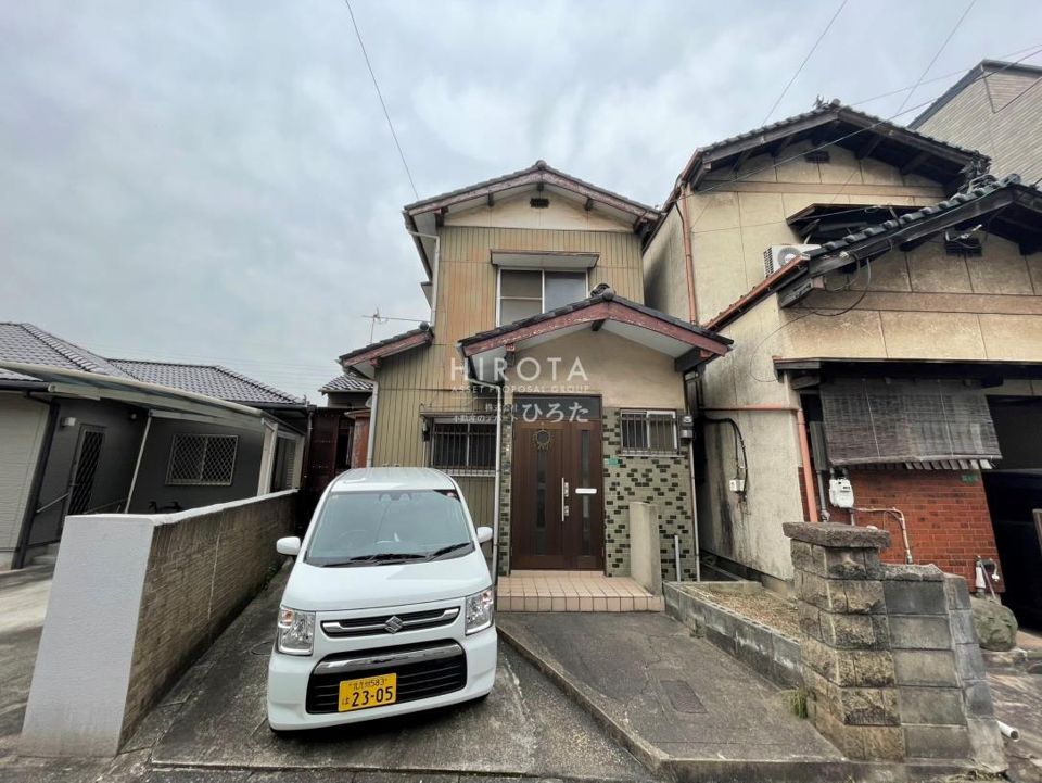 小倉北区緑ヶ丘戸建の外観画像
