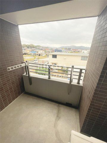おんがの保育園(270m)