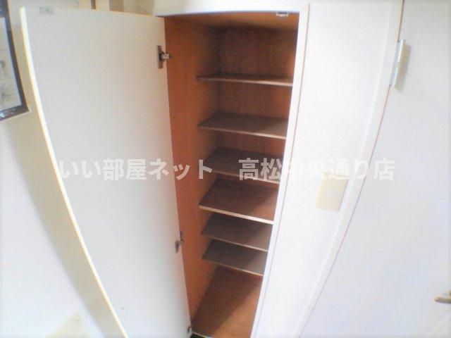 近くに施設あり
