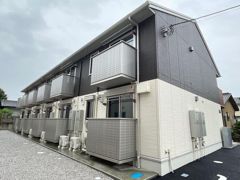 カトゥルヴァンの外観画像
