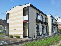 レオパレスバンビーナの外観画像