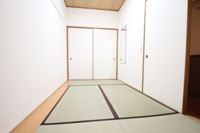 ベッドルーム