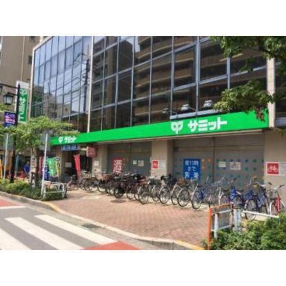 近くに施設あり