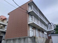 レオパレス徳丸ヒルズの外観画像