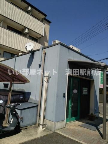 近くに施設あり