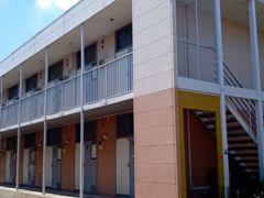 レオパレスグランドゥールBの外観画像