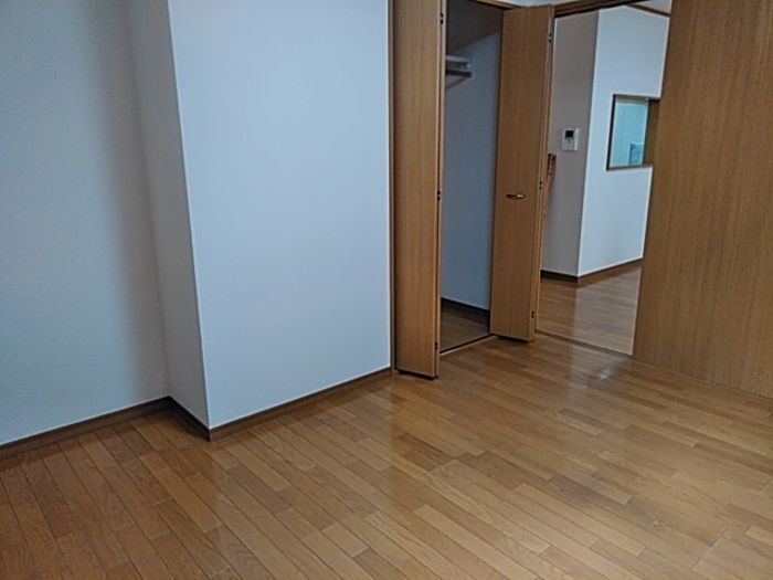 ベッドルーム