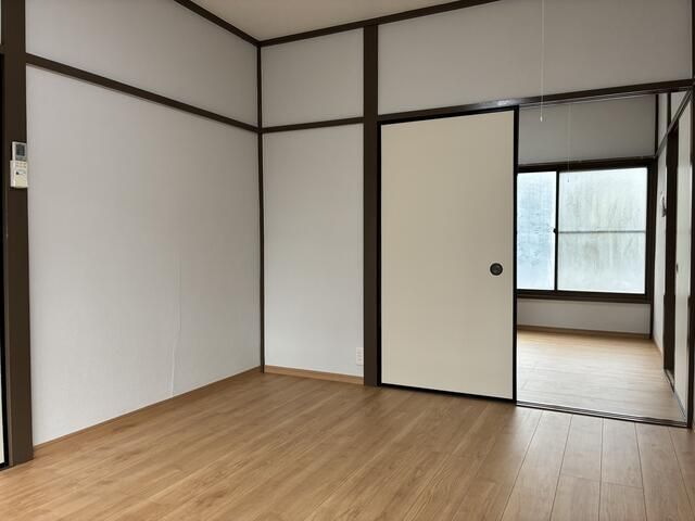 ベッドルーム