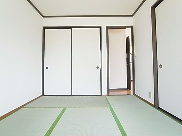 ベッドルーム