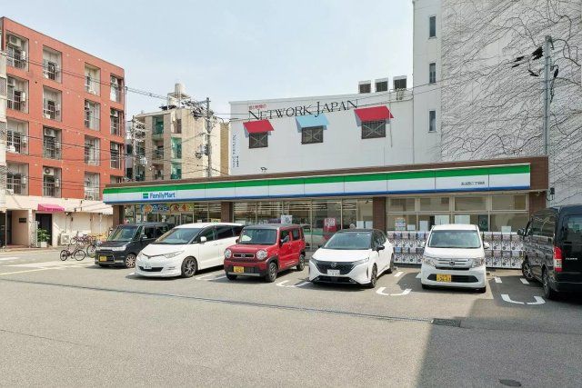 近くに施設あり