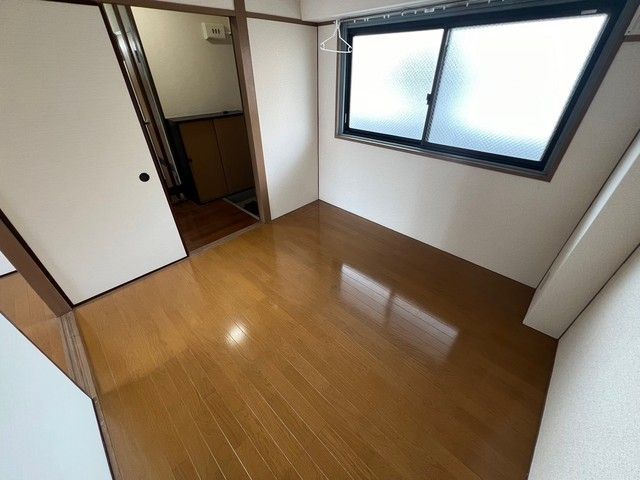 ベッドルーム