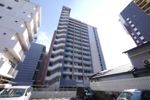 ニューサンリバー15番館の外観