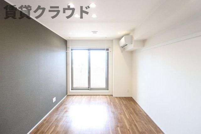 ベッドルーム