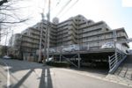 サーパス衣山壱番館の間取り画像