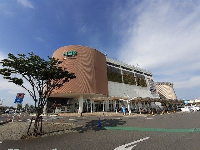 イーアスつくばまで1350m
