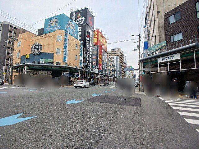 でんでんタウン商店街まで200m