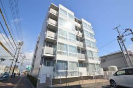 シャインコート岡南町の外観画像