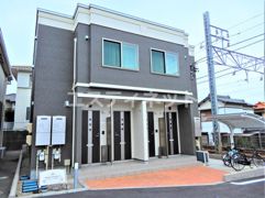 ロイヤルハイツ四方田Cの外観画像
