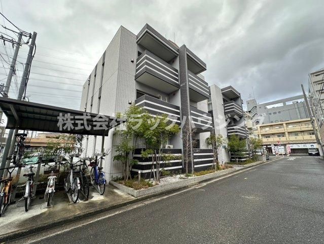 マーヴェラスマンションの外観画像