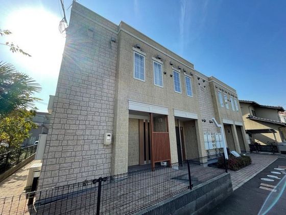 くれあの外観画像