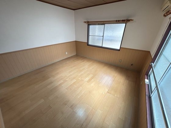 ベッドルーム