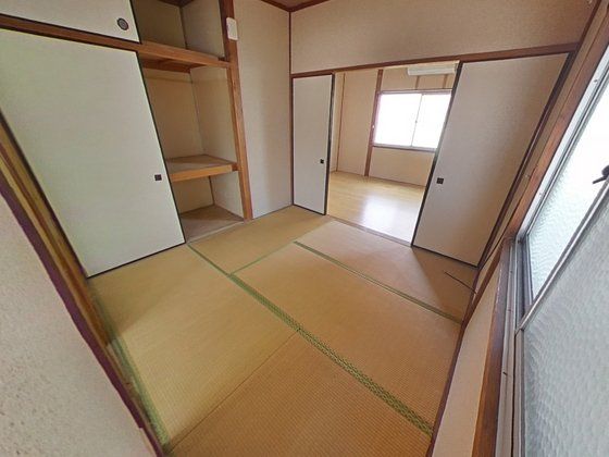 ベッドルーム