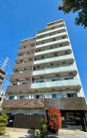 ライジングプレイス綾瀬三番館の外観画像