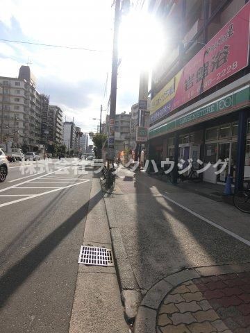 近くに施設あり