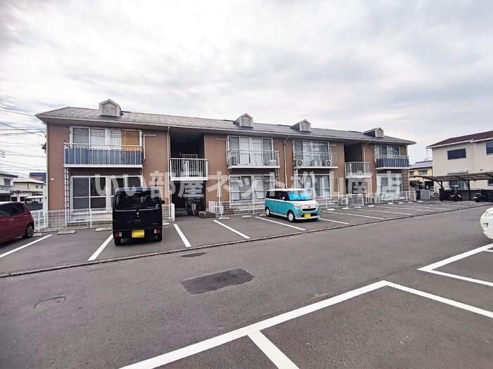 コーポハピネス C棟の外観画像