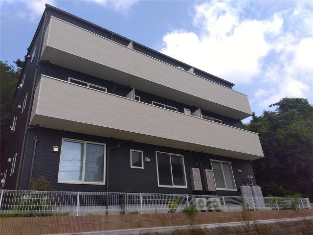 メリディアン八木山駅前の外観画像