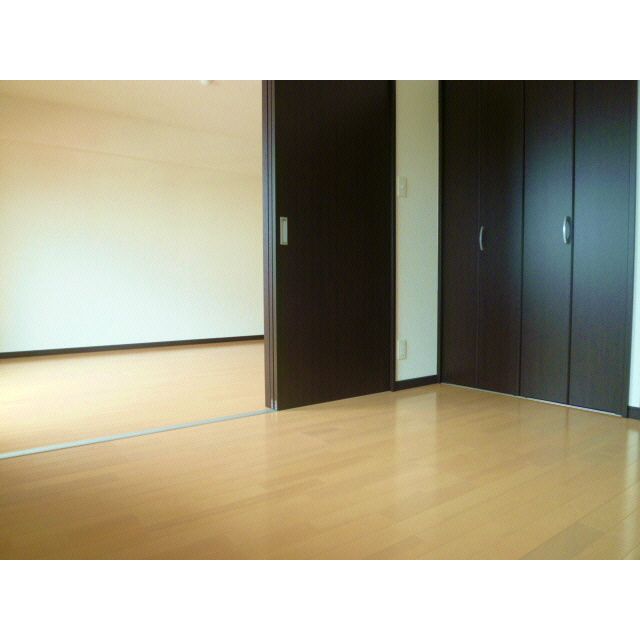ベッドルーム