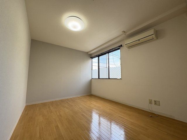 洋室