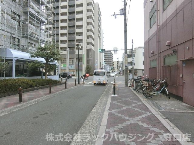 近くに施設あり