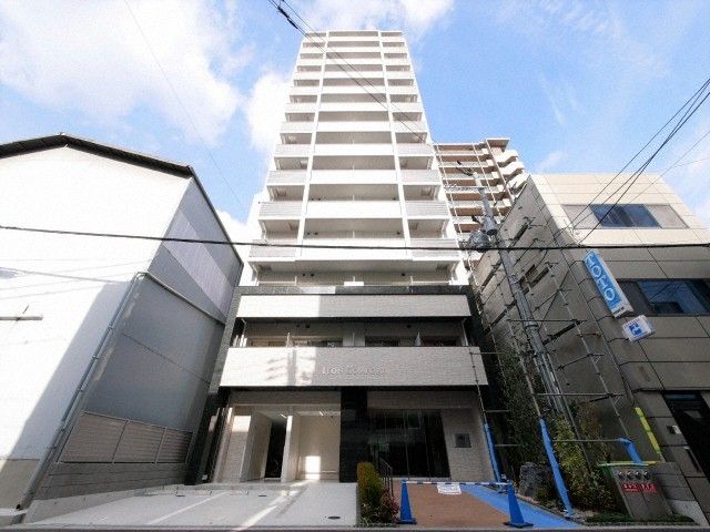 レオンコンフォート本町クレセントの外観画像
