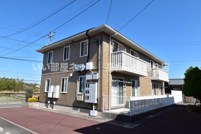 グラン・ノーブル A棟の外観画像
