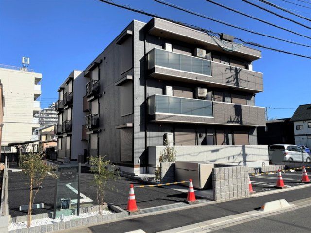 アゼリアの外観画像